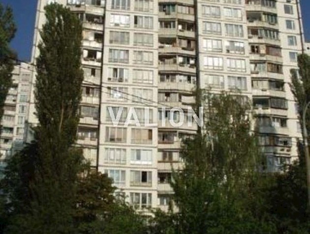 Продаж 1-к квартири вул. Миколи Ушакова 4