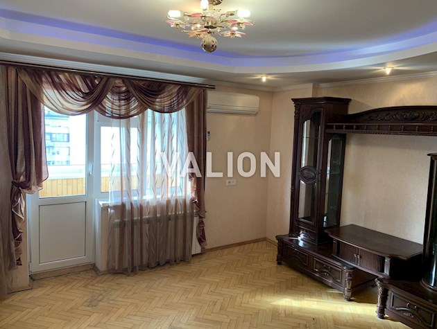 Продаж 1-к квартири Русанівський бульвар 11/11