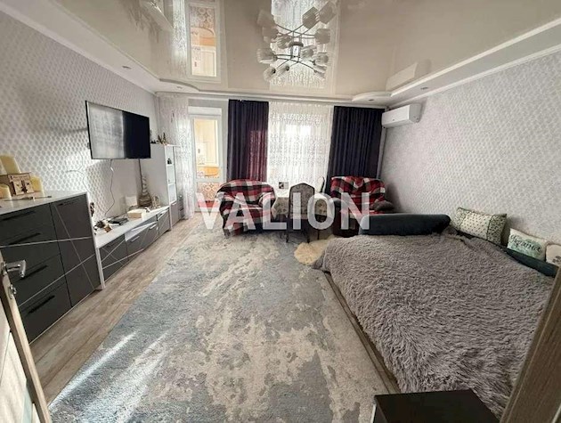 Продаж 3-кімнатної квартири по вул.Братства Тарасівців (Декабристів), 12/37