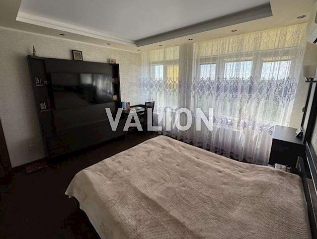 Продажа 3-к квартиры ул. Клавдиевская 40д