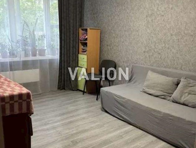 Продаж 3-к квартири просп. Академіка Корольова 12г