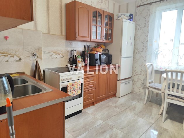 Продаж 2-к квартири вул. Закревського 97а