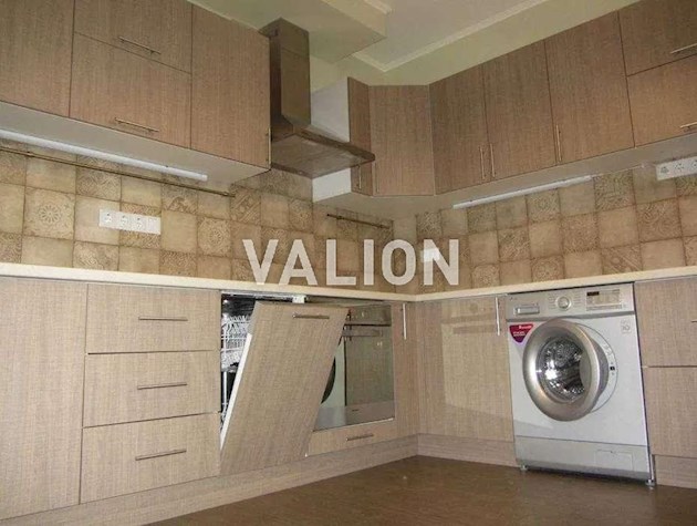 Продается укомплектованная 2-х комнатная квартира (82м²) ул. Анны Ахматовой, 30