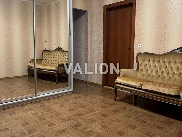 Продаж 2-к квартири вул. Миколи Закревського 97а