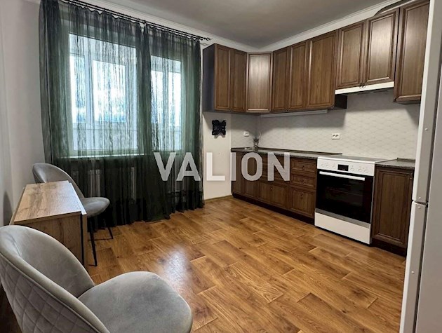 Продаж 2-к квартири вул. Миколи Закревського 97а