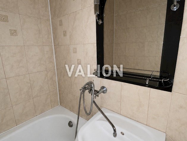Продаж 3-кім.квартири 68м2 пр.Свободи 1/60 Виноградарь р-н. Подільський.