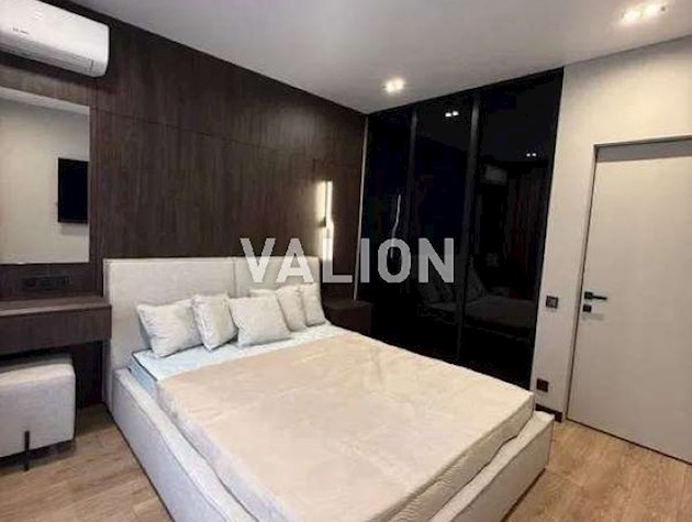 Продажа 2-к квартиры ул. Семьи Кристеров 16