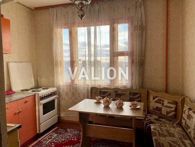 Продаж 2-к квартири просп. Академіка Комарова 2в