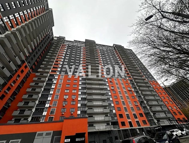 Продам 2-уровневый пентхаус в новом доме ул.Загоровская 25 ЖК Баггоутовский