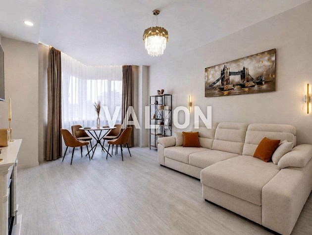 Продаж 2-к квартири вул. Андрія Верхогляда 14а