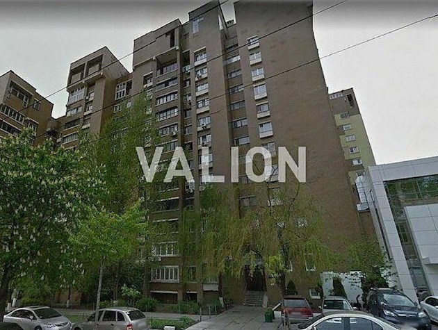 Продам 3-комнатную квартиру в центре ул. Антоновича 88