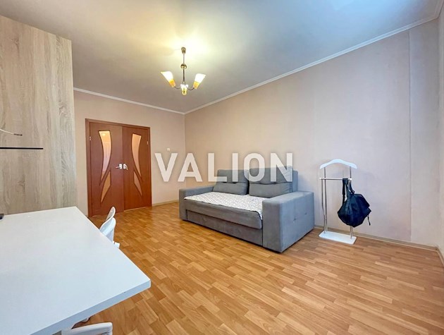 Продаж трикімнатної квартири, вул. Тростянецька 8б, Дарницький р-н