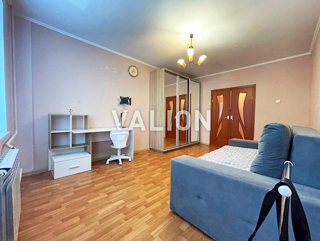 Продаж трикімнатної квартири, вул. Тростянецька 8б, Дарницький р-н