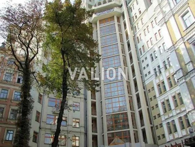 Продажа шикарной двухуровневой квартиры на 12 и 13 этаже в клубном доме по бульвару Тараса Шевченко,11
