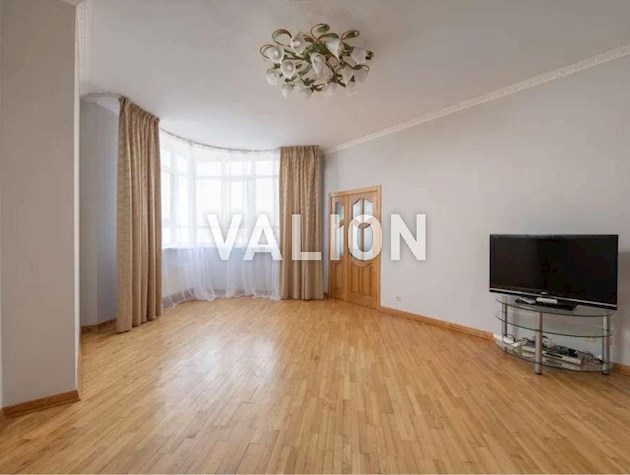 Продажа уютной 3К квартиры по ул. Бульварно-Кудрявская, 11А, Шевченковский район, Центр, Правый берег.