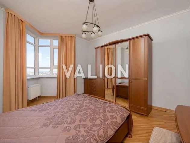 Продажа уютной 3К квартиры по ул. Бульварно-Кудрявская, 11А, Шевченковский район, Центр, Правый берег.