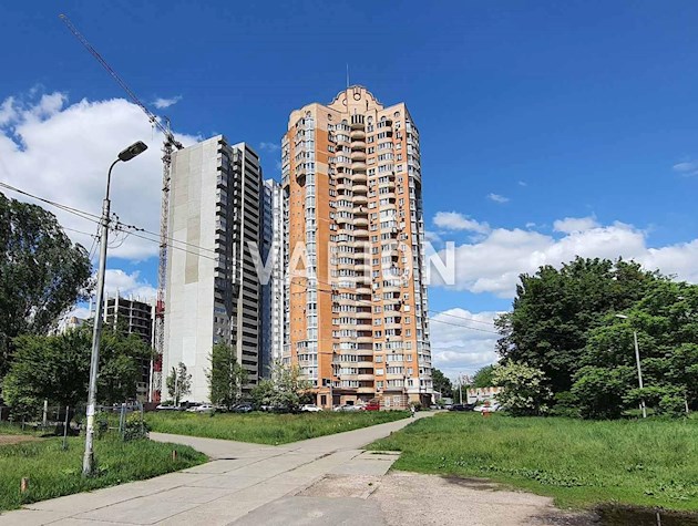 Продаж 2-к квартири вул. Сім’ї Стешенків 7. Святошинський район, Борщагівка.