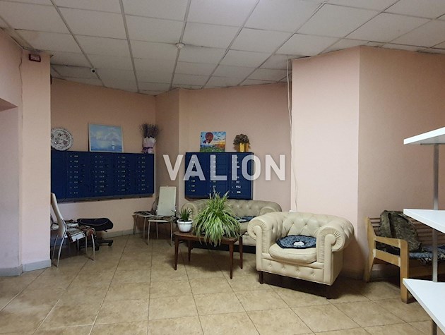 Продаж 2-к квартири вул. Сім’ї Стешенків 7. Святошинський район, Борщагівка.