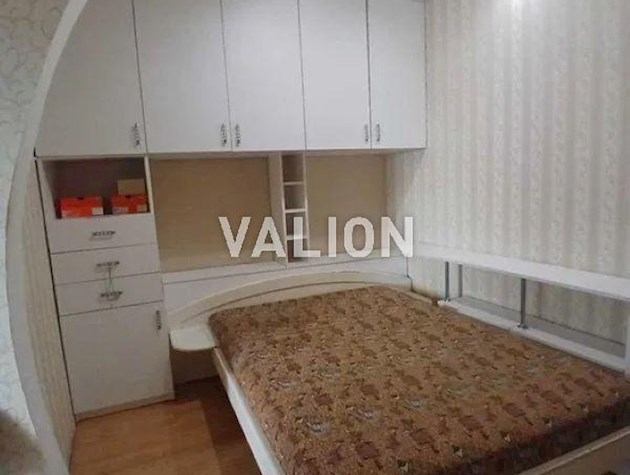 Продажа 4-к квартиры ул. Малая Житомирская 18