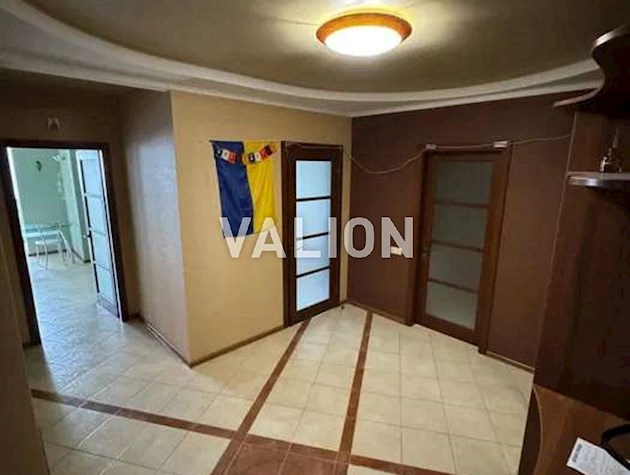 Продажа 2-комнатной квартиры по ул.Срибнокильская, 2а