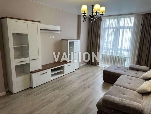 Продам 3-кімн.квартиру з ремонтом в ЖК Русанівська Гавань