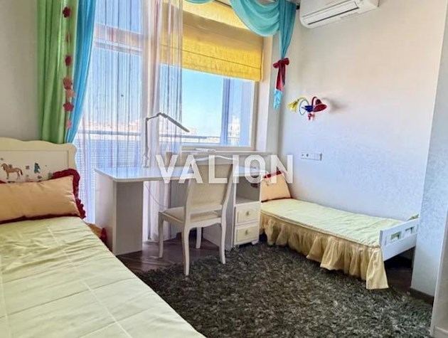 Продаж 3-кімнатної квартири, вул. Юрія Іллєнка (Мельникова) 18б, Шевченківський район, ЖК Парус