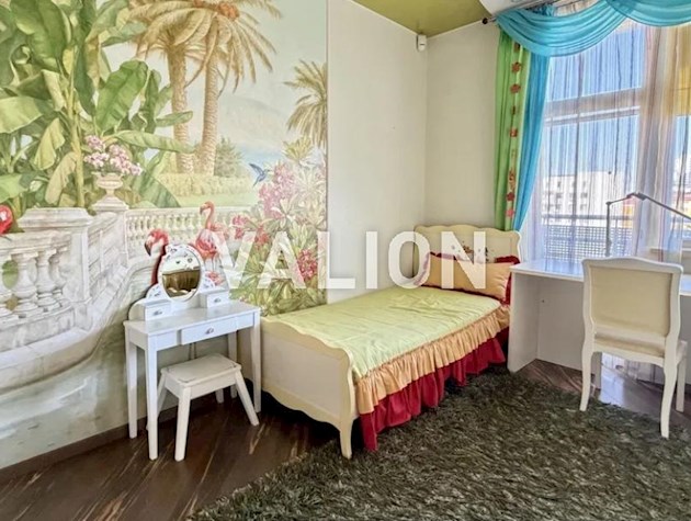 Продаж 3-кімнатної квартири, вул. Юрія Іллєнка (Мельникова) 18б, Шевченківський район, ЖК Парус