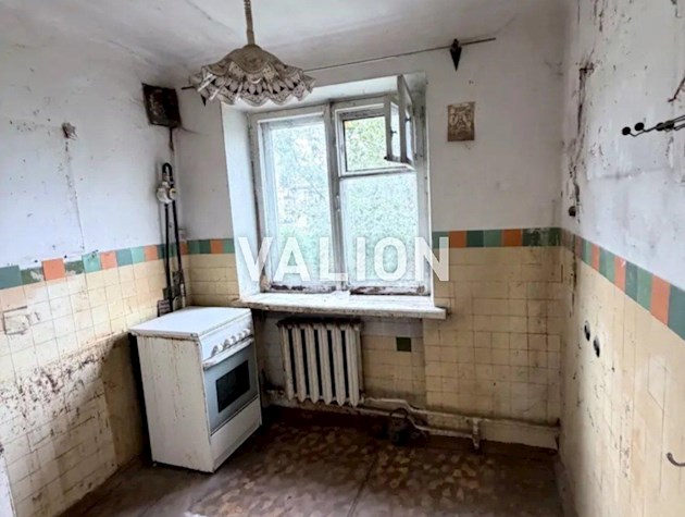 Продаж 2-х кімн. квартири 41,8 м2 вул. Юрківська 42 (ст. метро Т. Шевченка) Подолольський район
