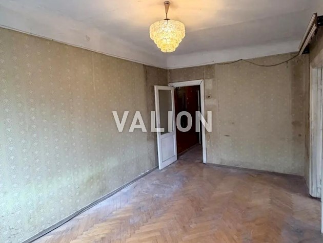 Продаж 2-х кімн. квартири 41,8 м2 вул. Юрківська 42 (ст. метро Т. Шевченка) Подолольський район