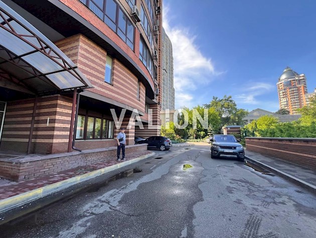 Продам 1-комн.квартиру ул. Панаса Мирного 28а