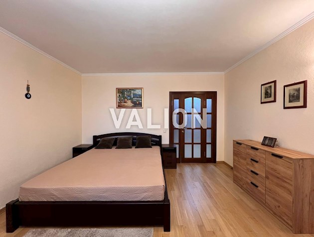 Продам 1-комн.квартиру ул. Панаса Мирного 28а