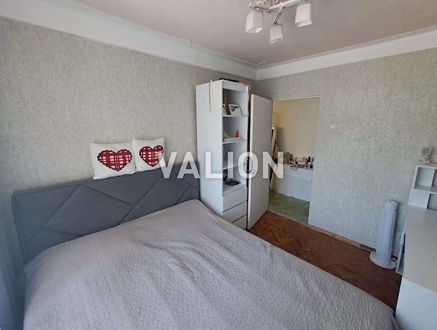 Продаж 3-к квартири просп. Лісовий 15а