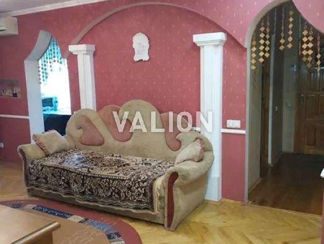 Продаж 3-к квартири вул. Віталія Скакуна 9/14
