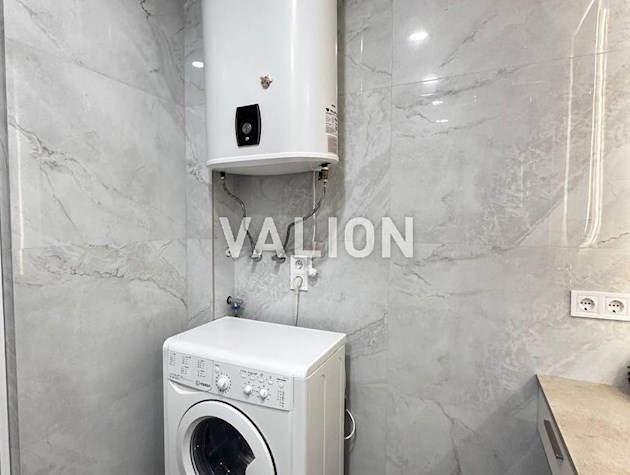 Продажа 2х комнатной квартиры с ремонтом 67 кв.м., ул Ф.Эрнста 8, Кадетский Гай, Соломенский р-н