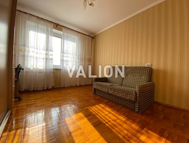 Продажа трехкомнатной квартиры, ул. Милославская, 19, Троещина.