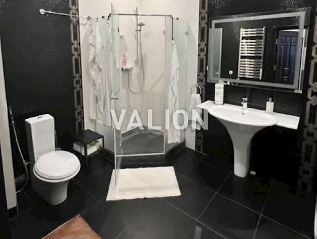 Продаж 3-к квартири вул. Білоруська 36а