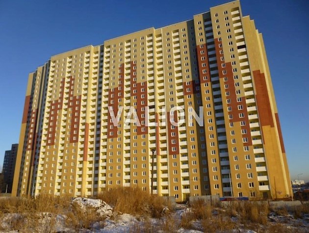 Продается светлая и уютная 3-комнатная квартира расположена на 23-м этаже 25-этажного современного дома в новом современном ЖК «Кристер Град»