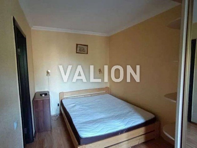 Продаж 2-к квартири просп. Леоніда Каденюка 15