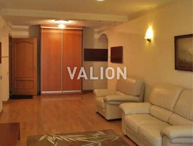 Продаж 3-к квартири вул. Срібнокільська 20, Осокорки, Дарницький