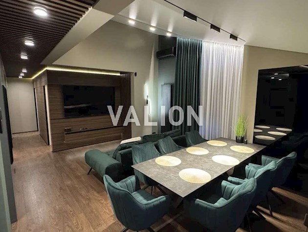 Продаж 3-к квартири вулиця Регенераторна 4