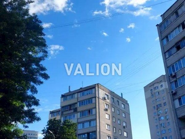 Продажа 3-к квартиры ул. Новгород-Северская 1