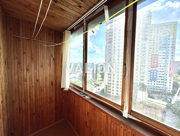 Продам 3к квартиру ул.Хорольская 1, Старая Дарница ДВРЗ Дарницкий вокзал Дарницкая(Ленинградская) пл, метро Черниговская Дарница Левобережная