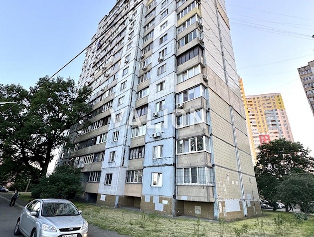Продам 3к квартиру ул.Хорольская 1, Старая Дарница ДВРЗ Дарницкий вокзал Дарницкая(Ленинградская) пл, метро Черниговская Дарница Левобережная