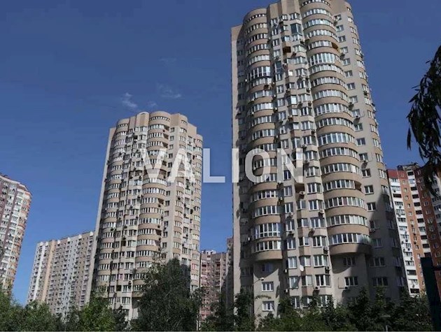 Продаж 2-кімнатної квартири на вул.Урлівська, 21