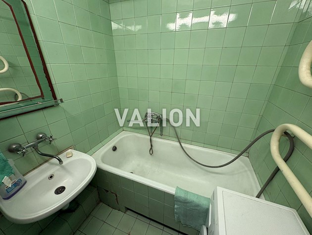 Продажа 3 комнатной квартиры, Предславинская 26а, метро Дворец Украины, Печерск