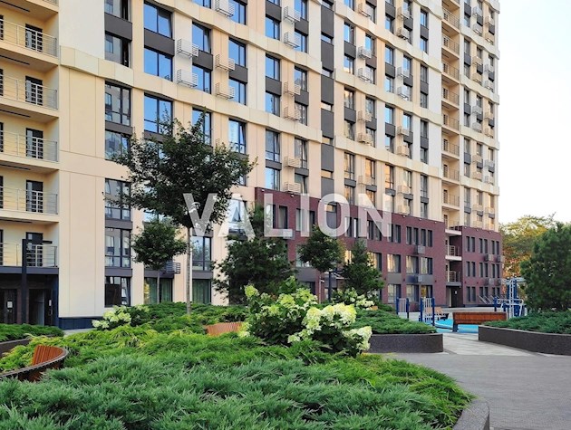 Продажа трехкомнатной квартиры 86 м² в ЖК «Новый Автограф» в Днепровском районе Киева
