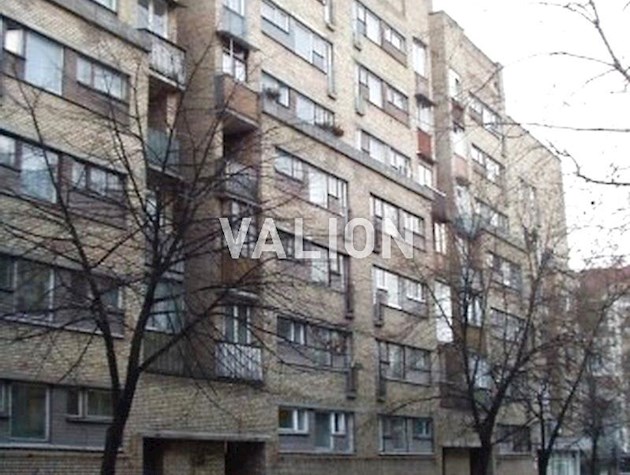Продам 3-комн.квартиру с ремонтом на Подоле, ул.Волошская 23