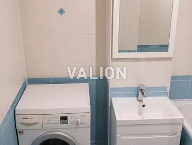 Продам 3-комн.квартиру с ремонтом на Подоле, ул.Волошская 23