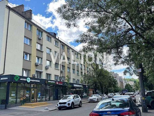 Продажа: Однокомнатная квартира на Подоле, ул. Юрковская, 18.
