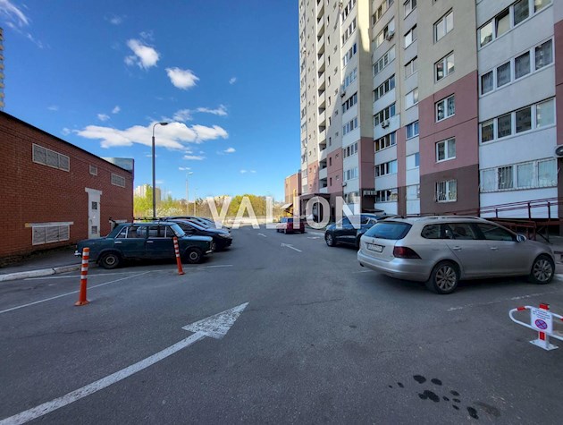 Продам 3-комнатную квартиру 104м2. Белицкая, 20, Подольский район, Куреневка.